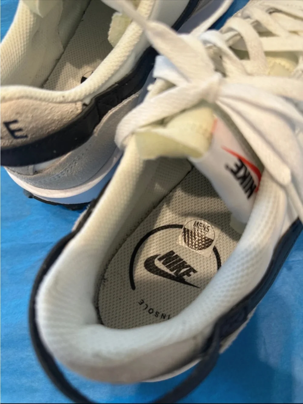 Nike mens White and Black Retro Runner Sneakers